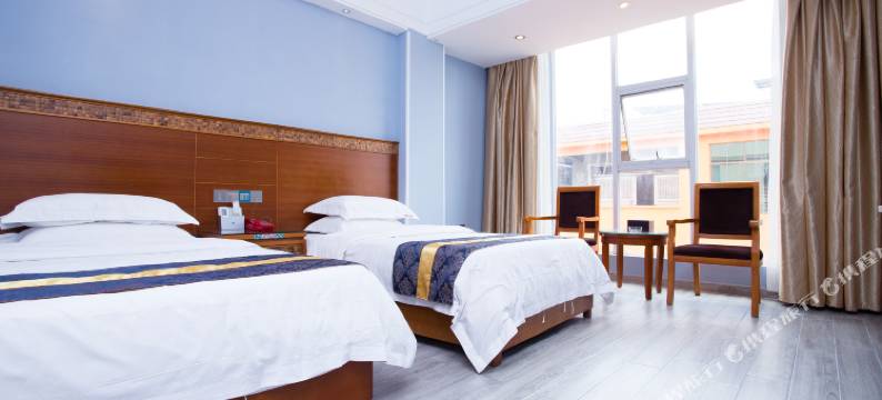 名豪商务酒店图片