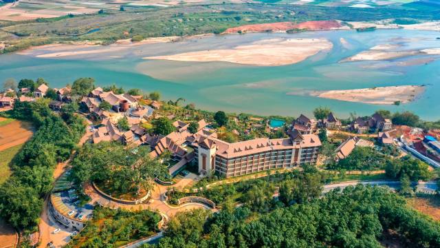 hotel overview picture