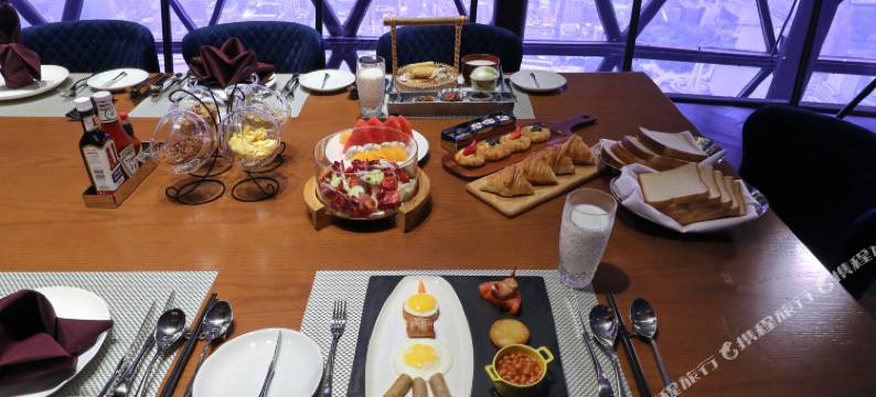 上海东方明珠230空中酒店图片