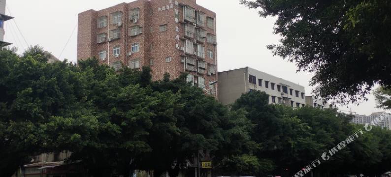 奥莱电竞酒店(绵阳高铁站店)图片