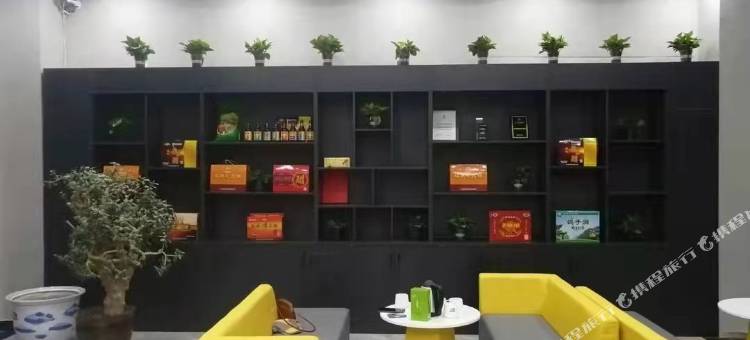 骏怡精选酒店(喀左金鼎龙湾店)图片