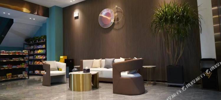 森驿轻享酒店(许昌经济技术学校学苑路店)图片