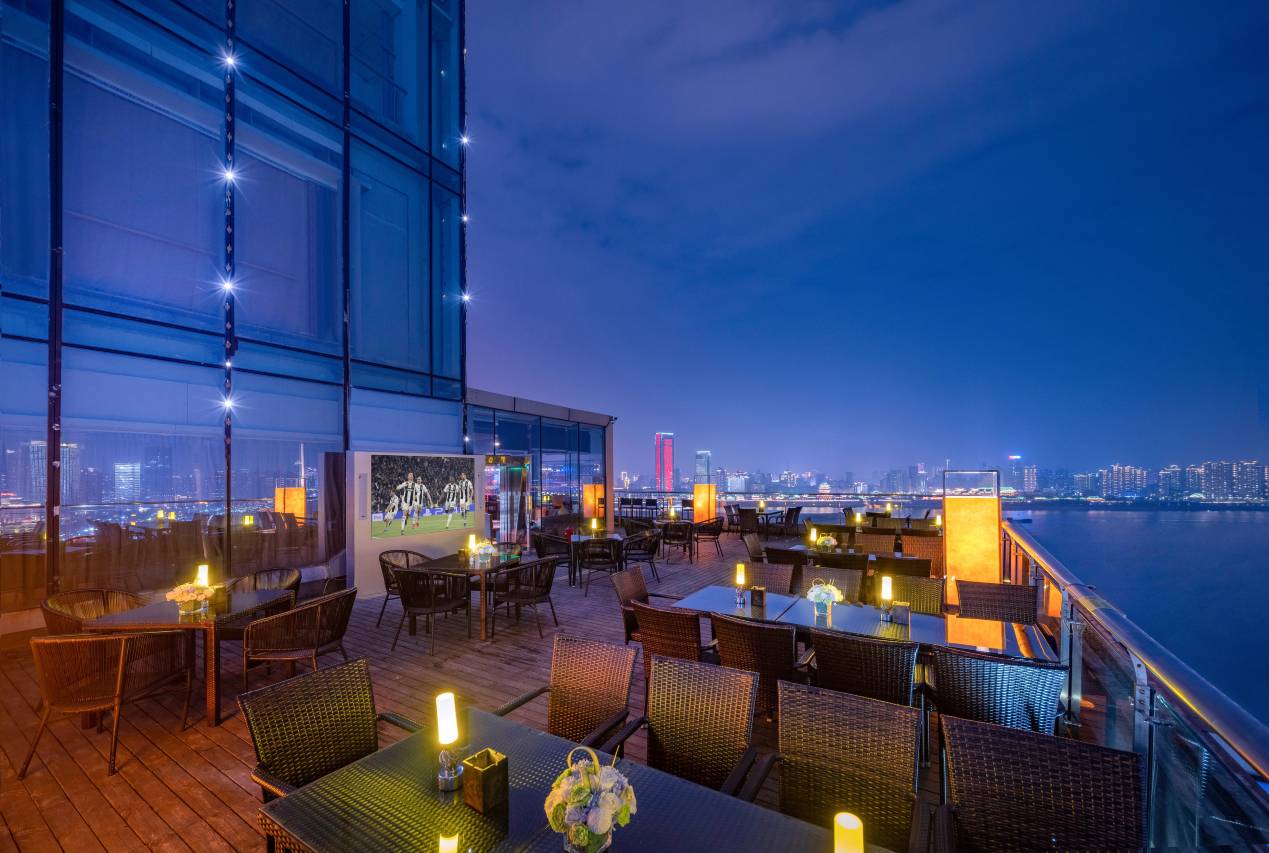 南昌江景假日酒店图片