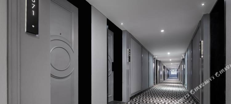 米漾轻居酒店(岳阳步行街店)图片