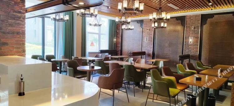 喆啡酒店(库尔勒石化大道白鹭河店)图片