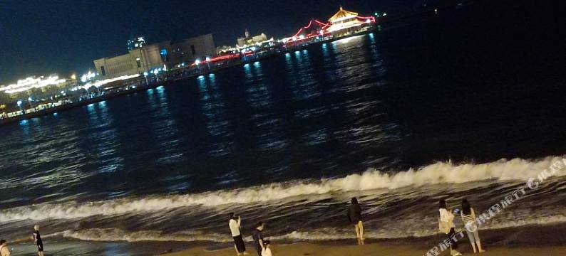 青岛一往情深海景日租公寓图片