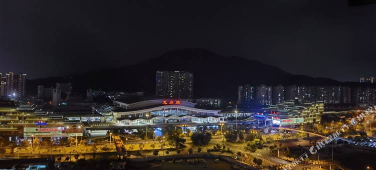 云漫舍里影音民宿(龙岩动车站店)图片