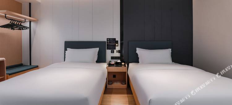 惠君智能酒店(惠水政务中心店)图片