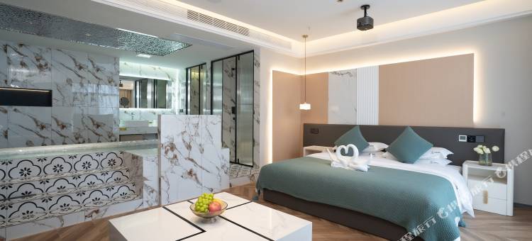 荣海酒店(师宗县城店)图片