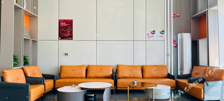 云尚柏庭酒店(喀什边疆国贸中心华凌国际店)图片