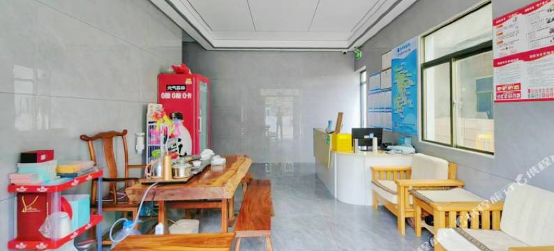 平潭岁月里客栈(蓝眼泪观景点澳前镇官姜村海滩店)图片