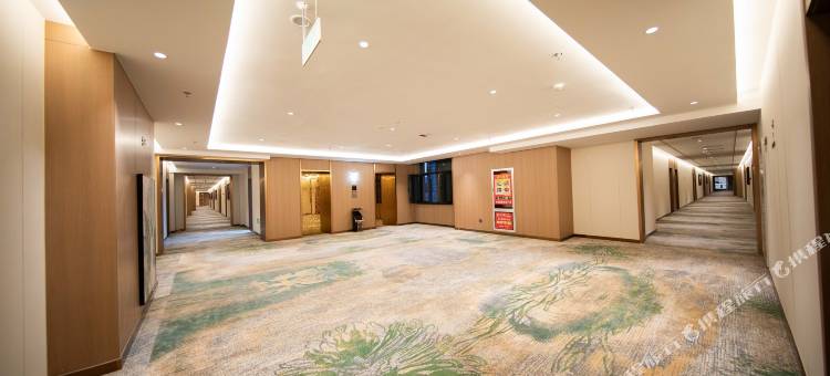 玉京昆仑大酒店(国际大巴扎店)图片