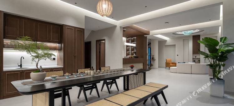 慢度时光·Slowly云岫山宿美学设计师观景美宿(婺源高铁站店)图片