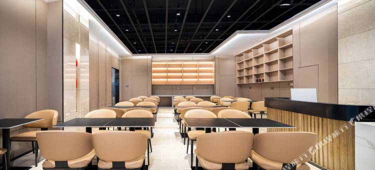 陌上雅居酒店(深圳罗湖东门老街店)图片