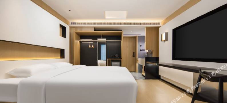 君城·设计师酒店(湛江高铁北站鼎盛广场店)图片