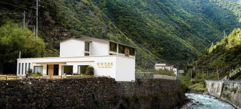 浣溪·零公里民宿(理小路毕棚沟店)图片