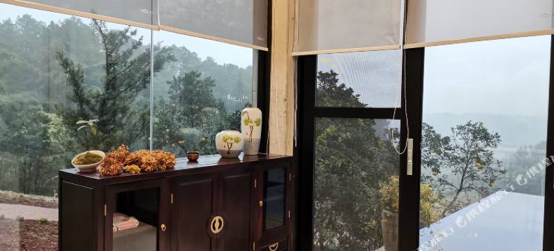 重庆巴南鉴山谧舍图片