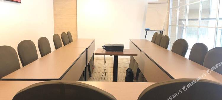 瓦希德哈西姆沃斯豪华酒店(Verse Luxe Hotel Wahid Hasyim)图片