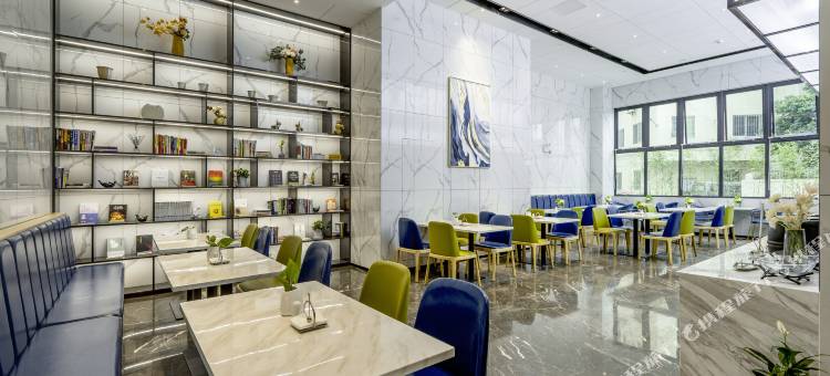 府上酒店(佛山金沙洲万达金铂天地店)图片