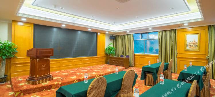 维也纳酒店(吉首乾州古城店)图片