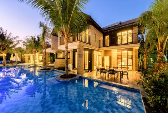 三亚东方美地温泉别墅民宿(三亚湾鲁能店)