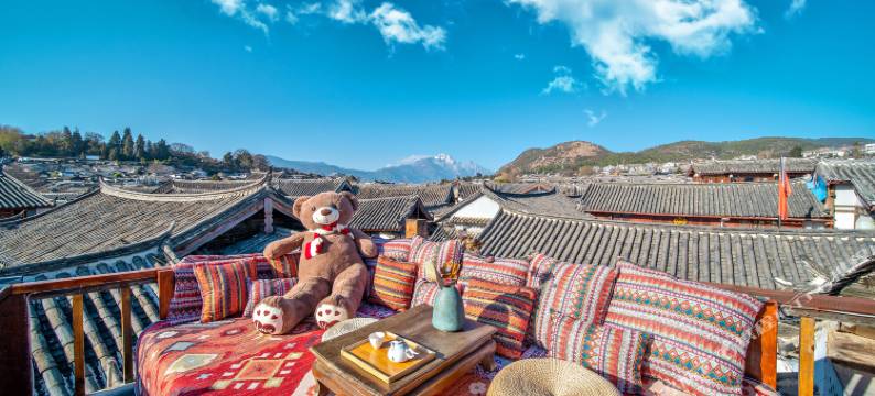 LiJiang单纯阳光·古城全景雪山观景美宿(丽江古城四方街店)图片