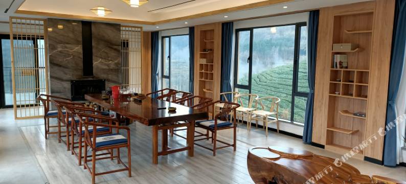 保康西岭山居图片