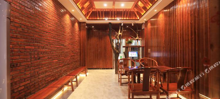 庐山悠云雅居民宿(庐山风景区三叠泉风景区东门售票处店)图片