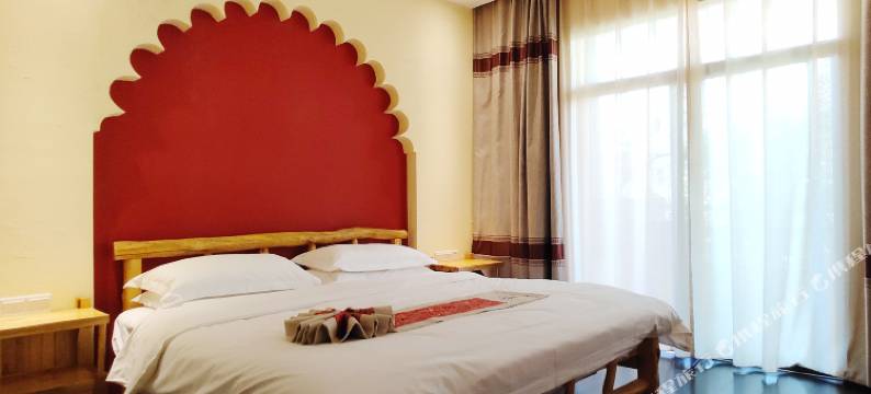 敦煌锦舍年华客栈图片