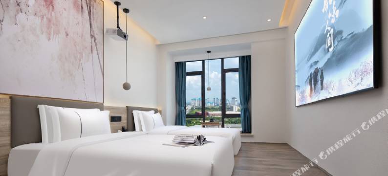 墨客悦庭酒店(长沙高铁南站吾悦广场店)图片