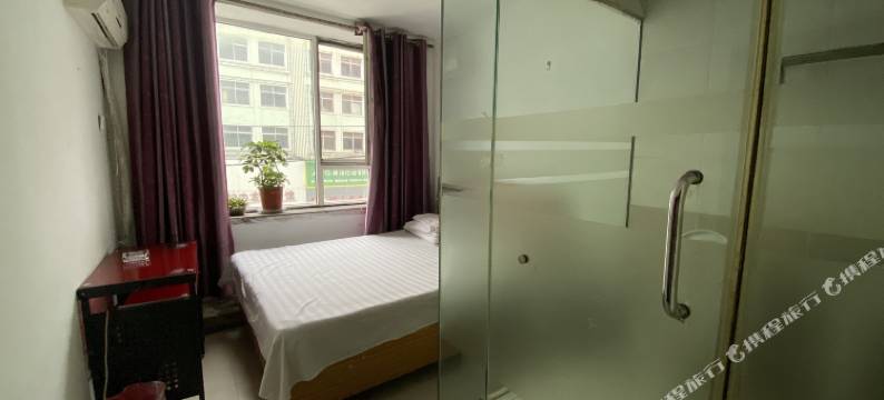 吉林市红叶时尚宾馆图片