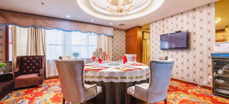 华豫国际酒店(和田夜市店)图片