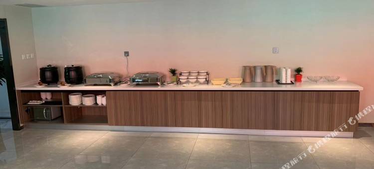 北半球酒店(工业大学中央大街店)图片