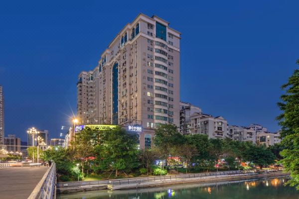 哥仑步酒店福州斗门地铁站温泉公园店