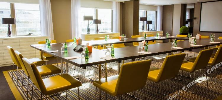 安曼罗塔娜中心酒店(Centro Mada Amman by Rotana)图片