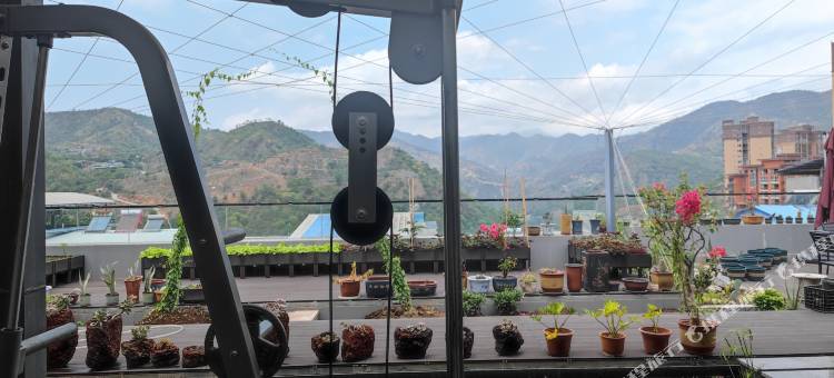 盐边卿云酒店图片