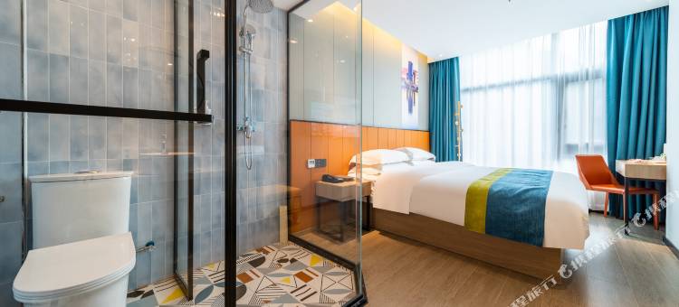 雅曼酒店(镇安中心广场店)图片