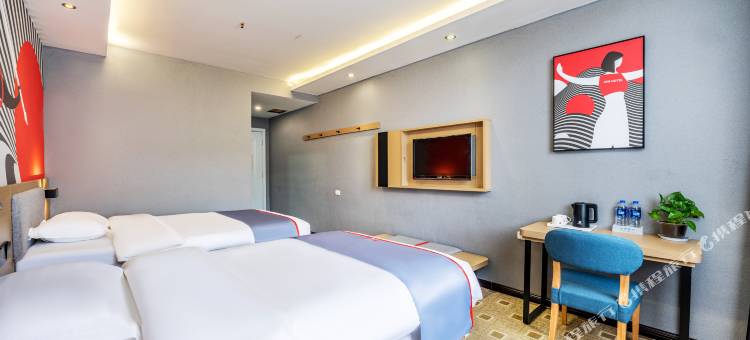 骏怡连锁酒店(英山英皇店)图片