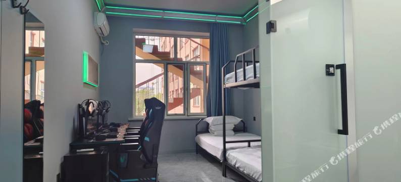 霏梵电竞酒店图片