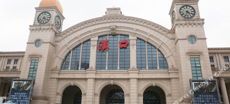 速8酒店(武汉汉口火车站泛海CBD店)图片