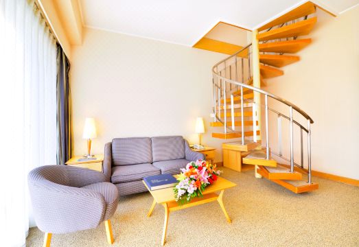 Beijing Xinqiao HotelHotel Overview