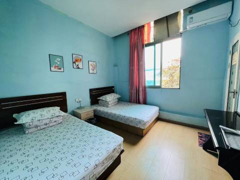 宏锦旅馆(马鹦路地铁站腰路堤店)