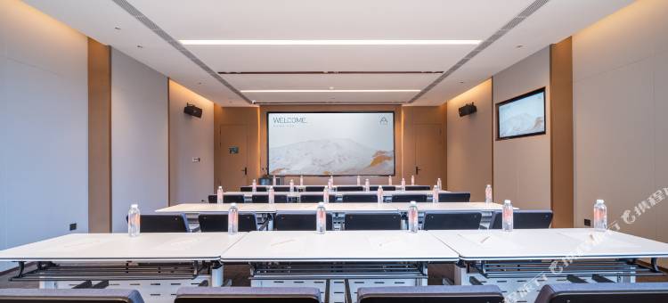 运城博物馆铺安街亚朵酒店图片