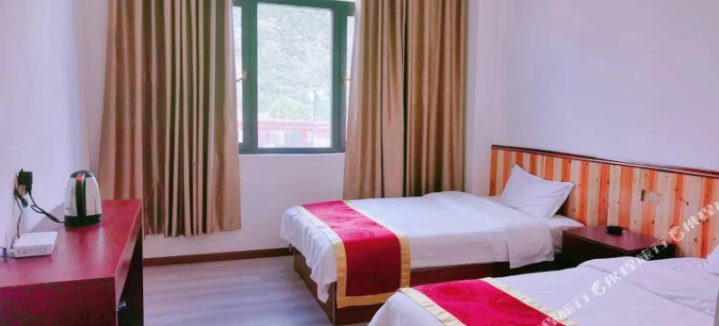 巴塘山水客栈图片