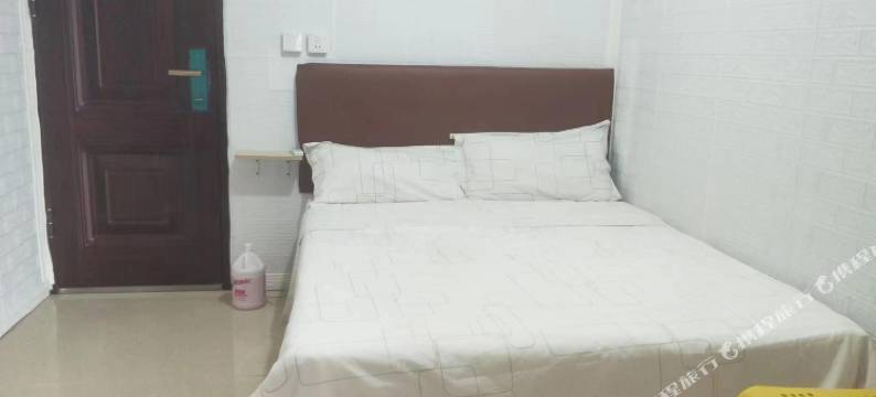 月月自助公寓(南宁五象新区广西国际壮医医院店)图片