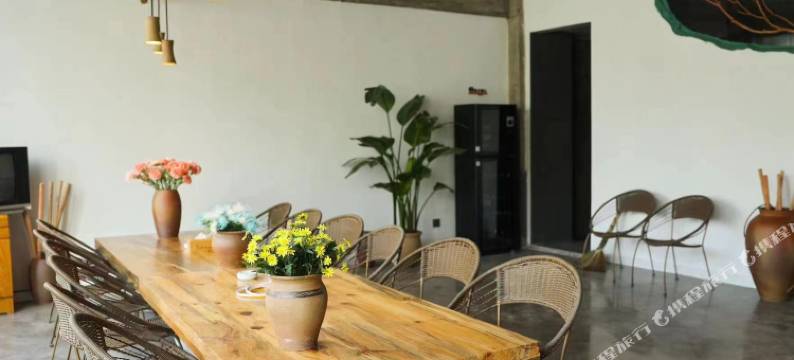 罗平文笔阁酒店图片