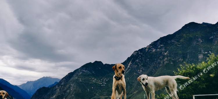 丹巴空山民宿(中路藏寨店)图片