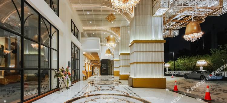 满家乐 阿尔特 法式复古 套房公寓 by The Stay Hub(Arte Mont Kiara Luxury Suites By The Stay Hub)图片