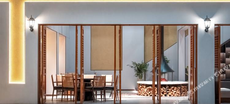 与子归·悦山民宿(九寨沟县城店)图片