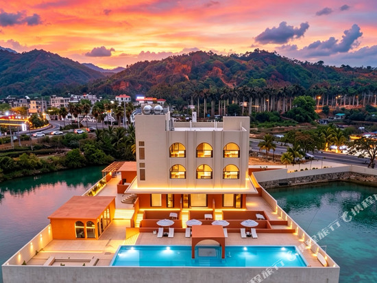 Lounge·浪集隐宿(万宁神州半岛环岛旅游公路店)